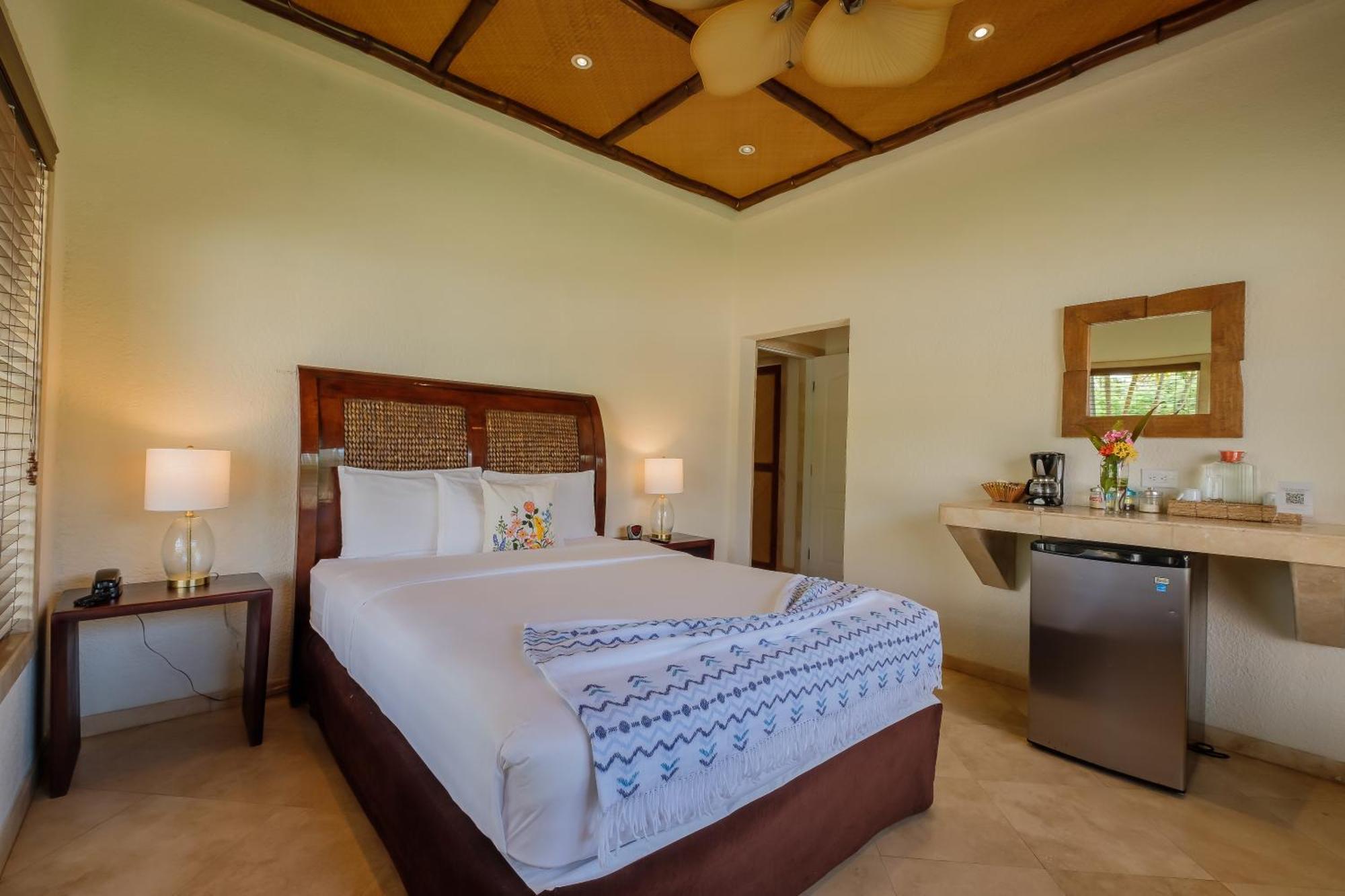 The Placencia Maya Beach エクステリア 写真